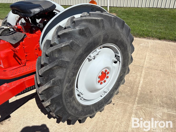 1958-ford-901-image-18