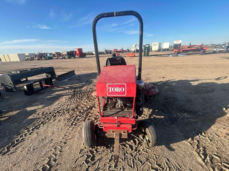 toro-groundmaster-345-mower-image-20