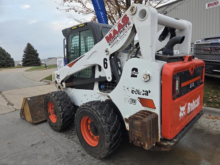 2019-bobcat-s770-image-3