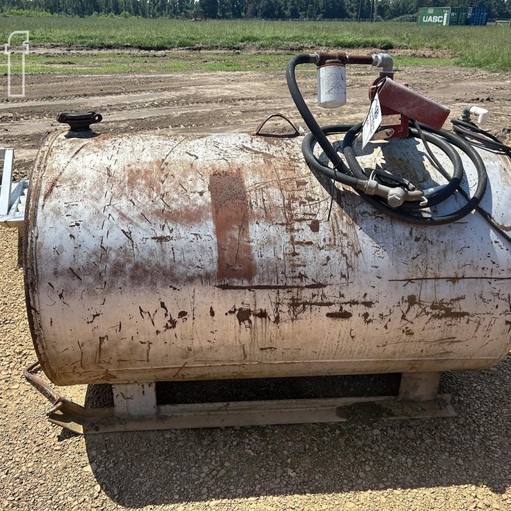 FUEL TANK 250 GAL.