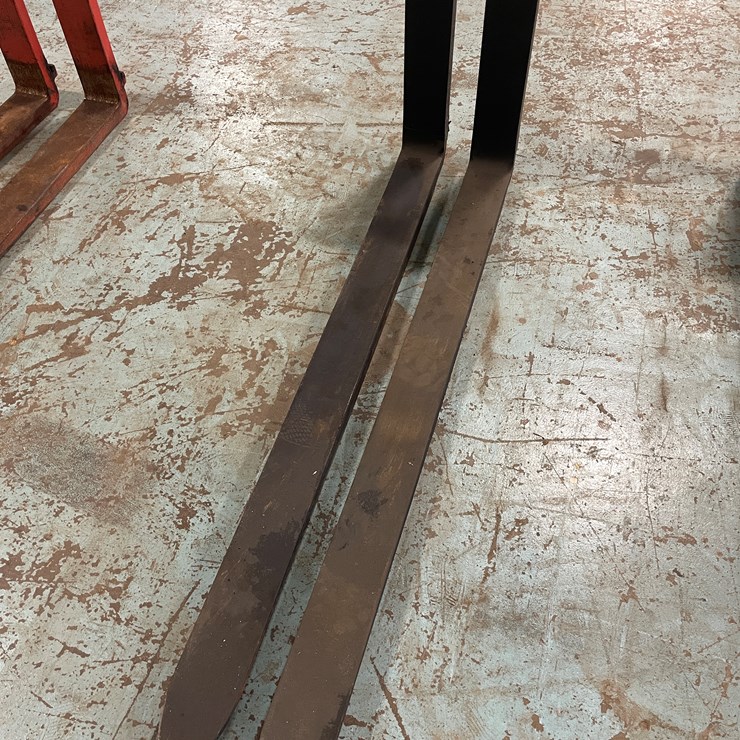 #7208 • 54" x 4" Forklift Pallet Forks