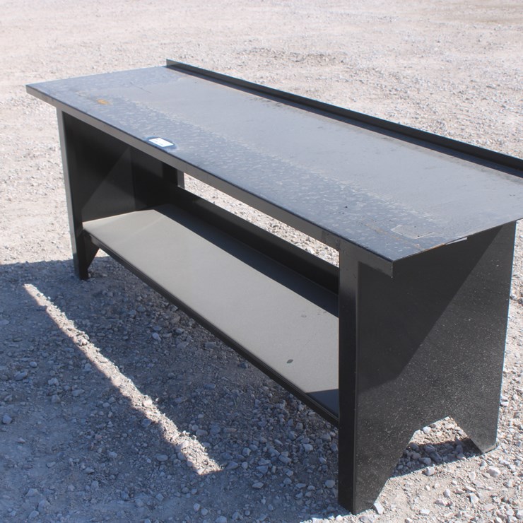 #4063 • 90 Inch Work Bench
