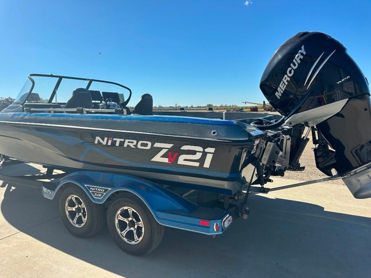 nitro-zv21-boat-image-47