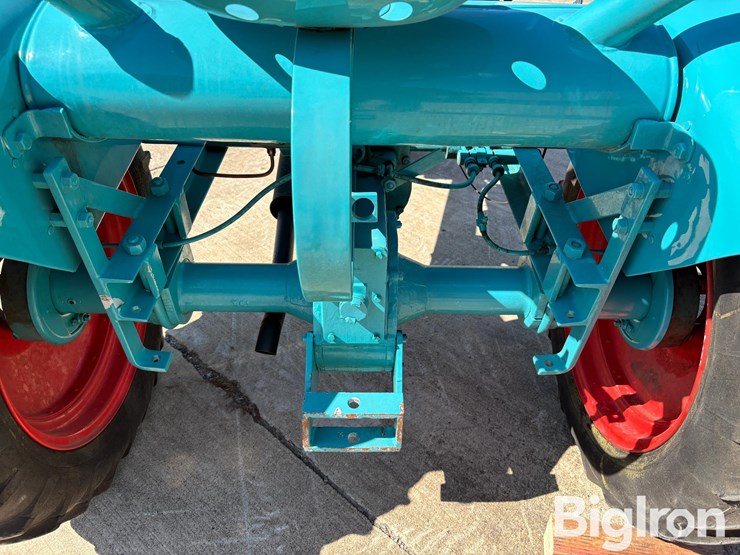 1950-ota-mk-1-2wd-tractor-image-9