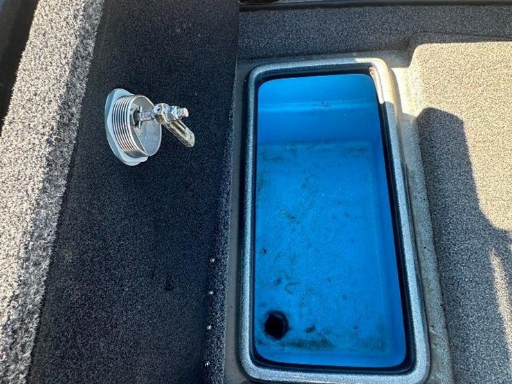 nitro-zv21-boat-image-25