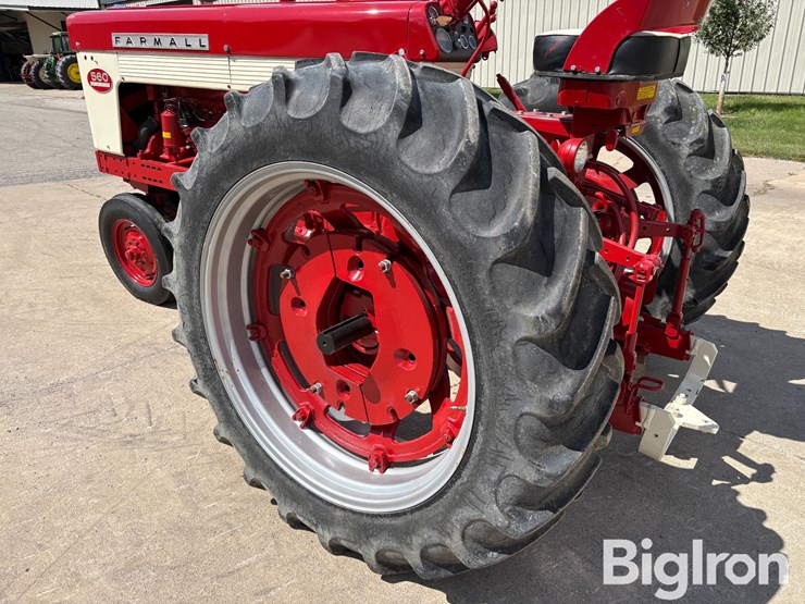 1959-case-ih-560-image-17