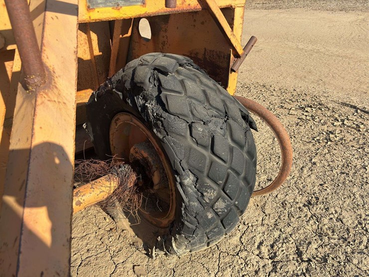 carryall-ls-pan-scraper-image-24