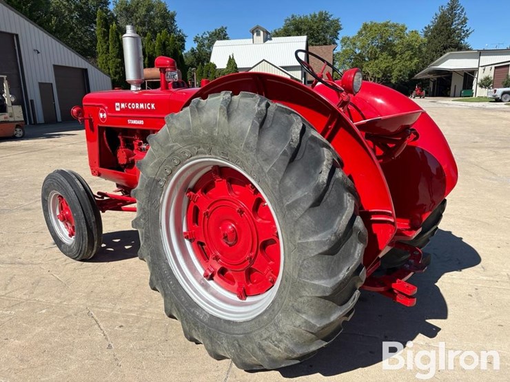 1950-international-w9-image-7