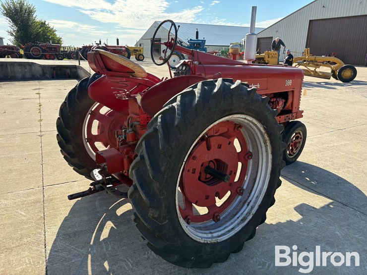 1956-international-300-image-5