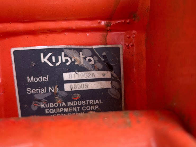 kubota-l3200-image-15
