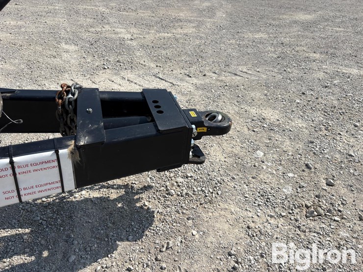 2024-kinze-1421-grain-cart-image-9