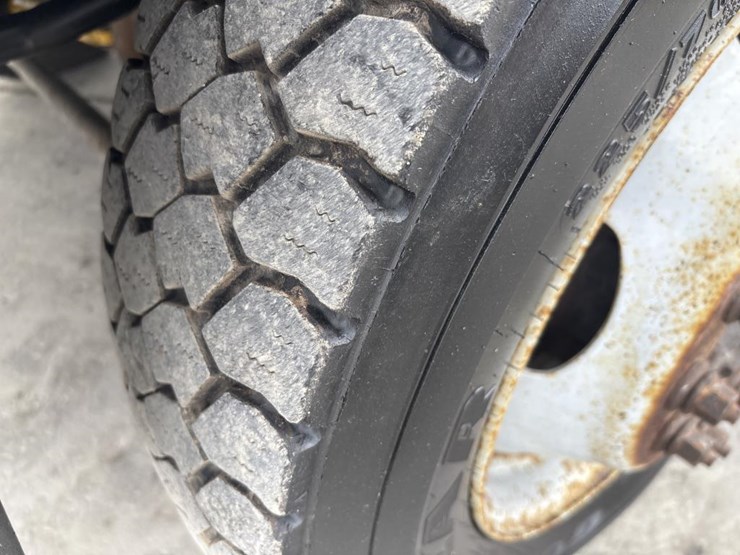 2009-dodge-ram-4500-image-38