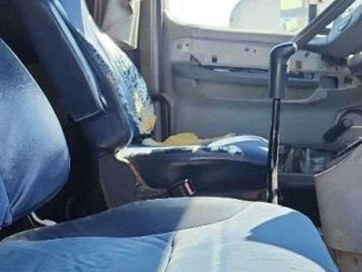 1997-freightliner-image-20