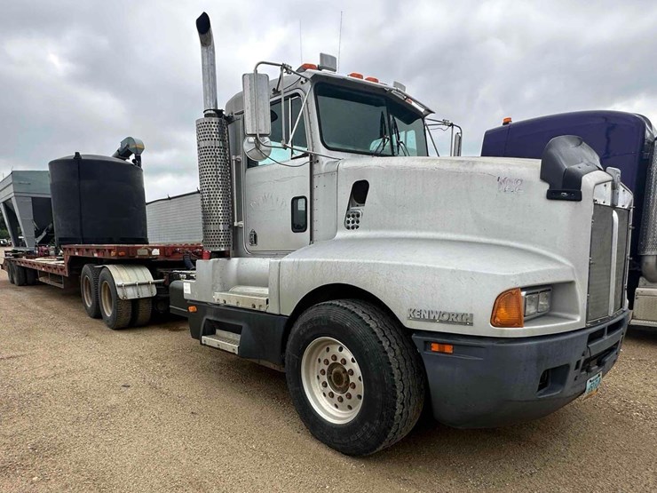 1989-kenworth-t60-image-3