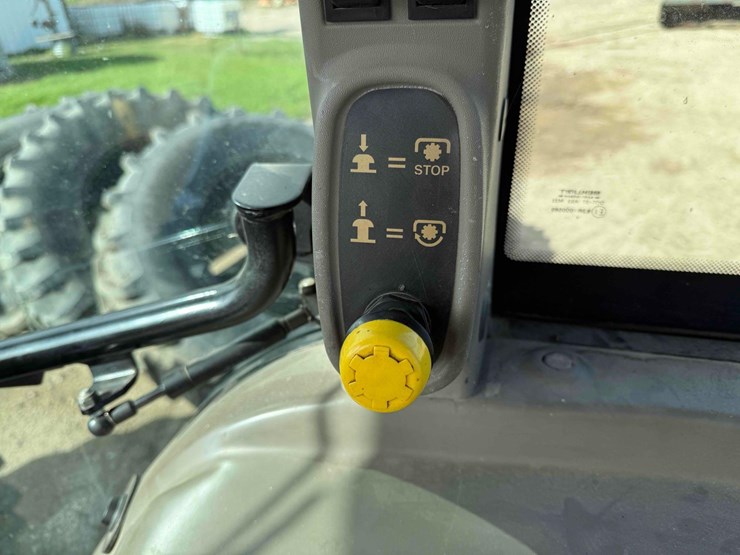 case-ih-jx1100u-image-23