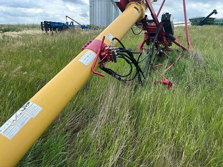 westfield-tfx100-36-grain-auger-image-2