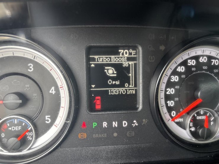 2015-ram-5500-hd-image-39