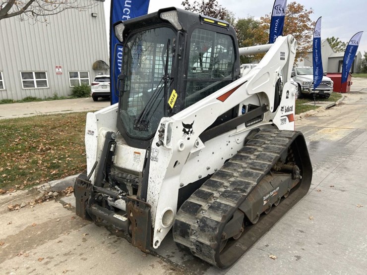 2022-bobcat-t870-image-1