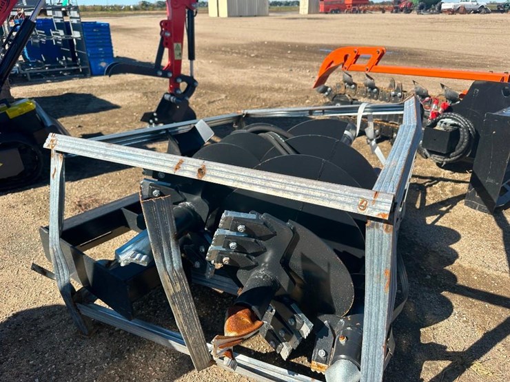 skid-steer-auger-image-4