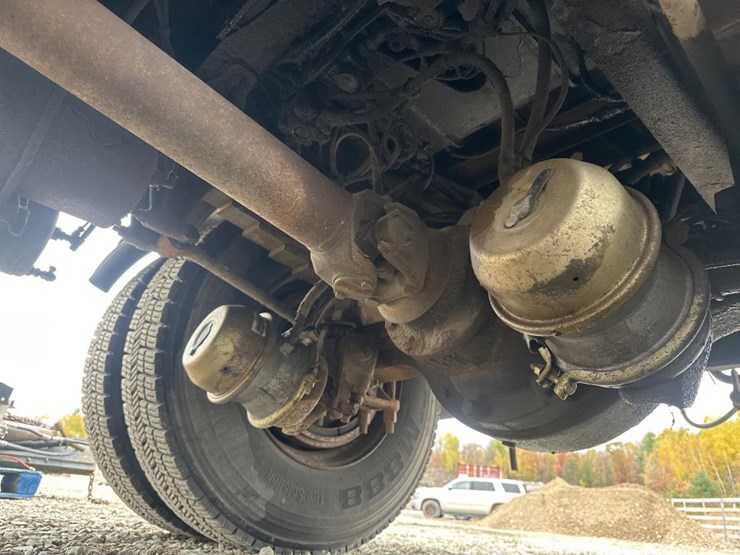 2004-caterpillar-3126-image-70