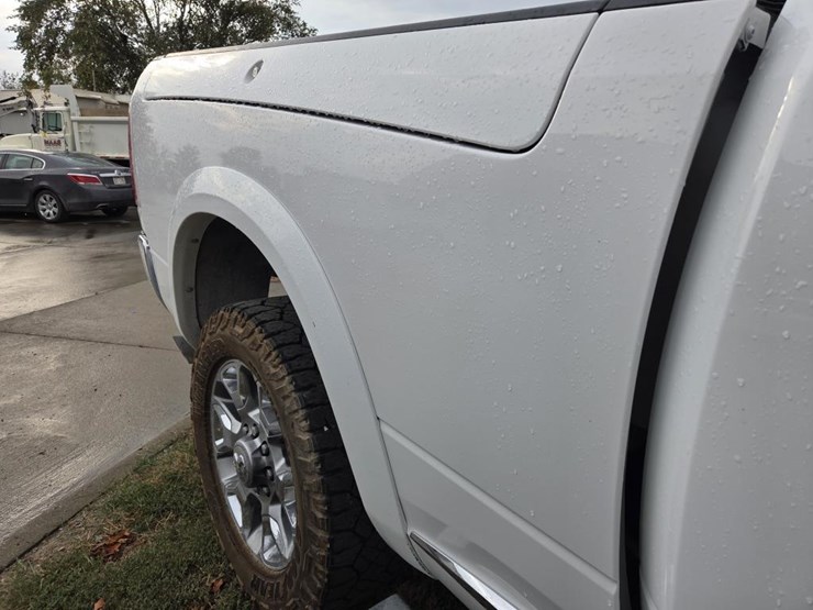 2018-dodge-ram-2500-image-21