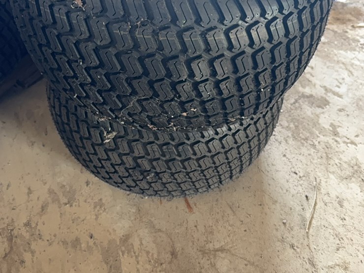 new-pair-of-22x10-10-tire-with-5-lug-wheel-image-3