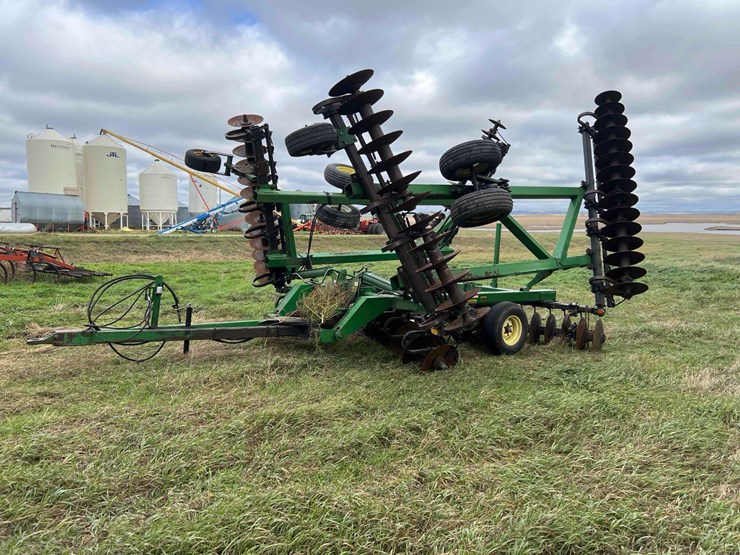 john-deere-635-image-1