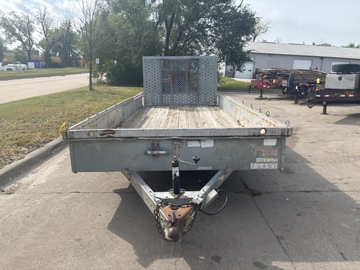 #5074-•-2017-sure-track-aluminum-16'-utility-trailer-image-6