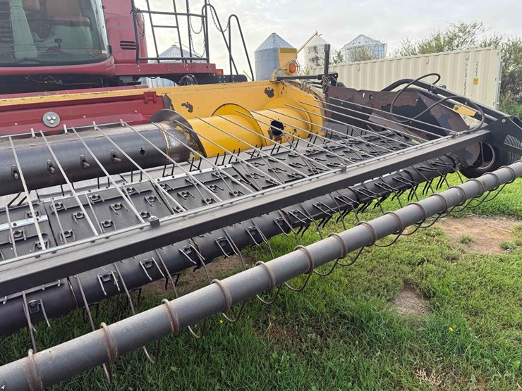 new-holland-pickup-header-image-4