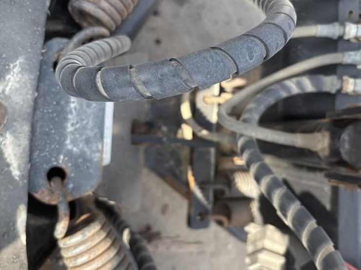 #5032-•-boss-power-v-dxt-smart-shield-truck-v-plow-image-7