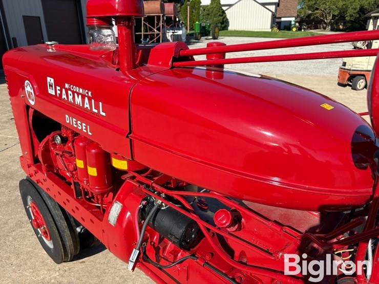 1953-ih-farmall-super-md-2wd-tractor-image-11