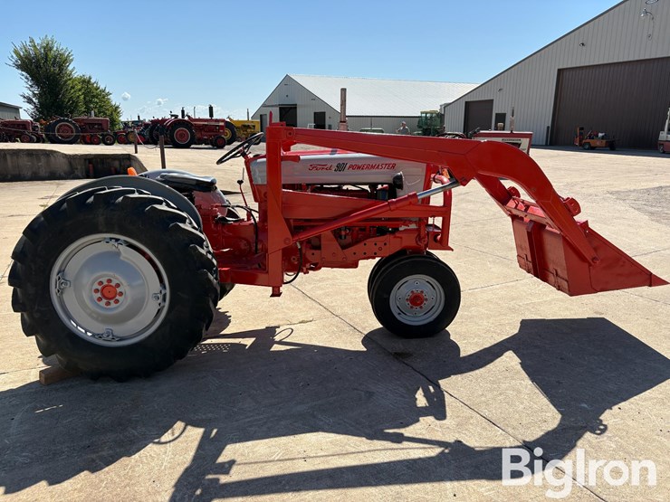 1958-ford-901-image-4