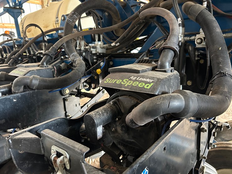 2010-kinze-3660-image-22