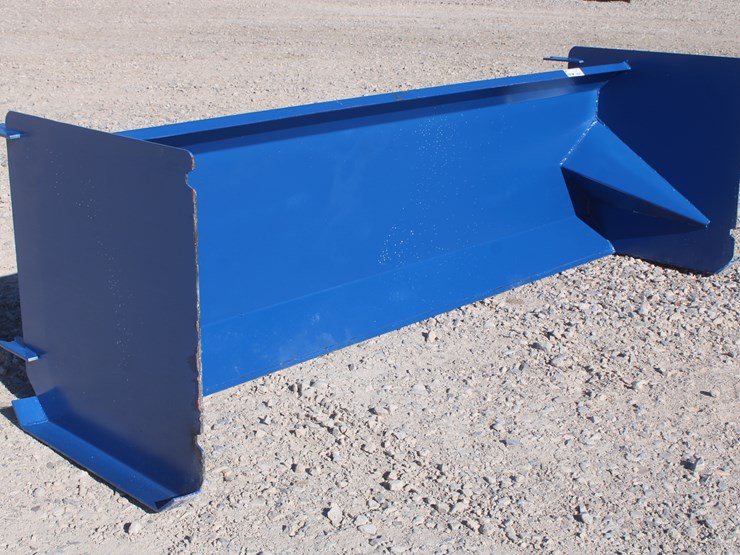 #4047-•-8-ft-economy-snow-pusher-image-6