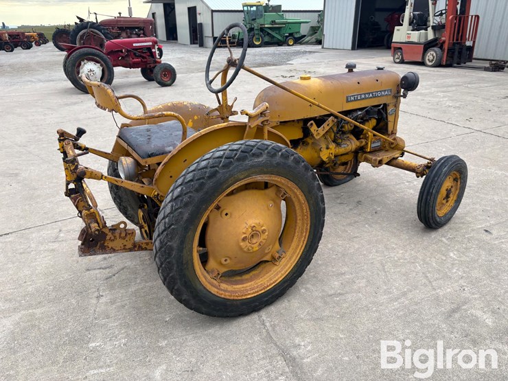 1948-international-cub-image-5