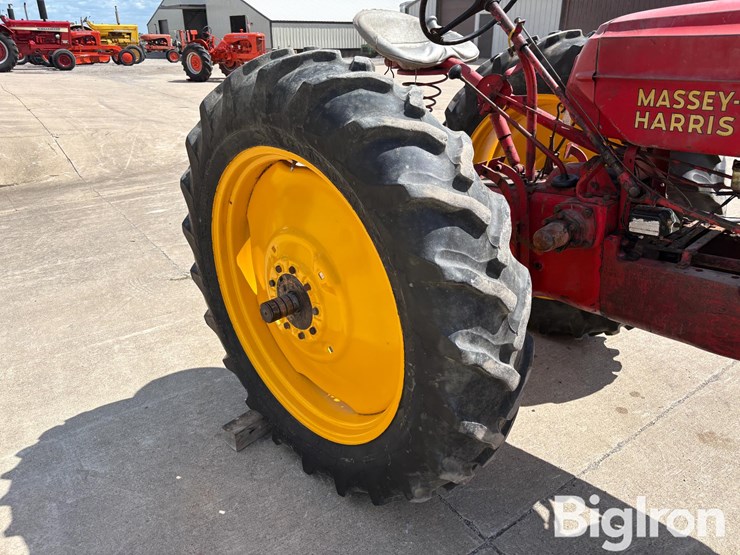 1949-massey-ferguson-44-image-20