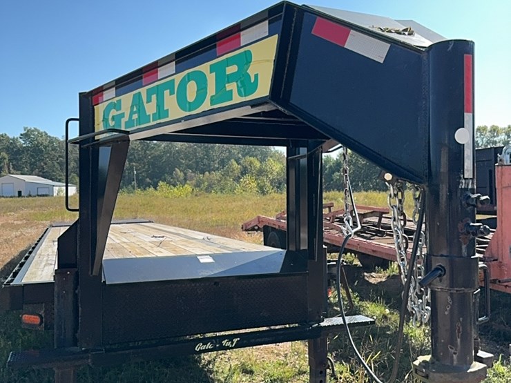 gator-gooseneck-30+5-foot-image-2