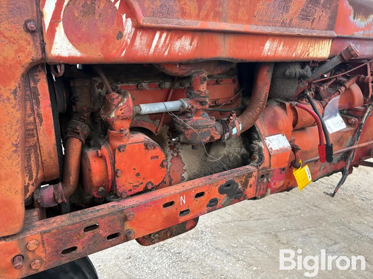 1954-ih-farmall-super-h-2wd-tractor-image-16