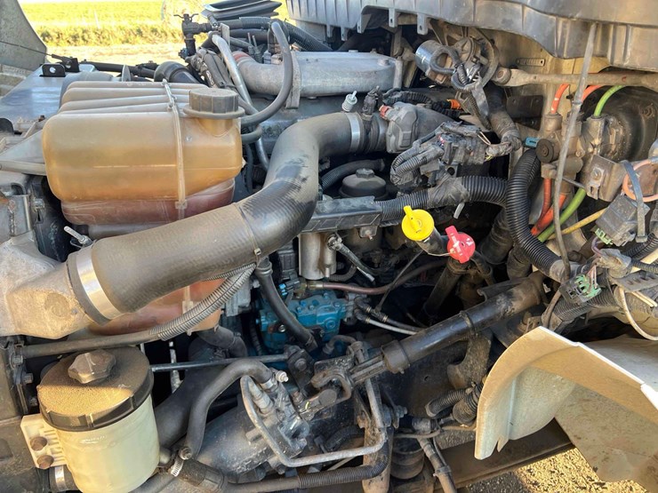 2014-international-4000-image-17