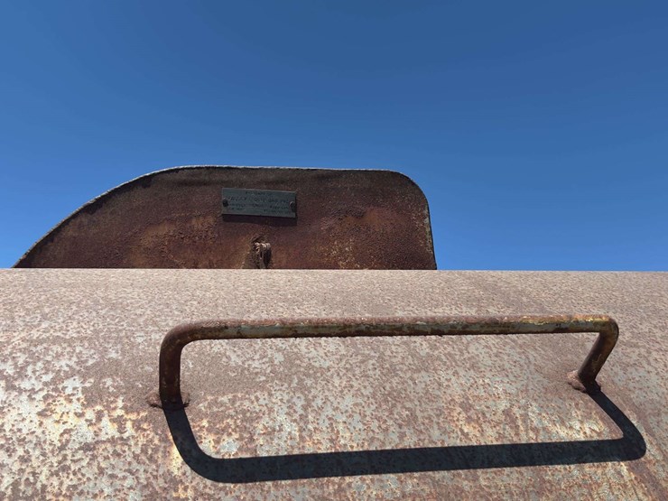 propane-tank-on-wagon-image-14