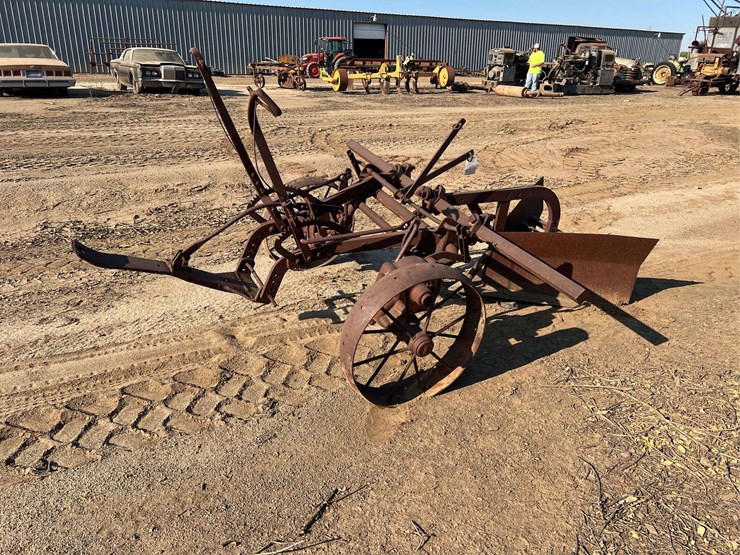 36”-v-plow-image-8