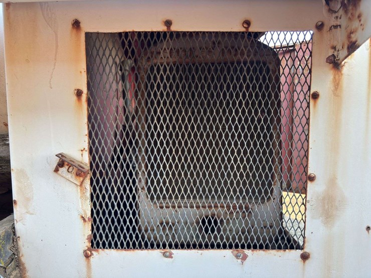 tender-truck-image-32