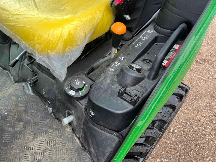 john-deere-1025r-image-18