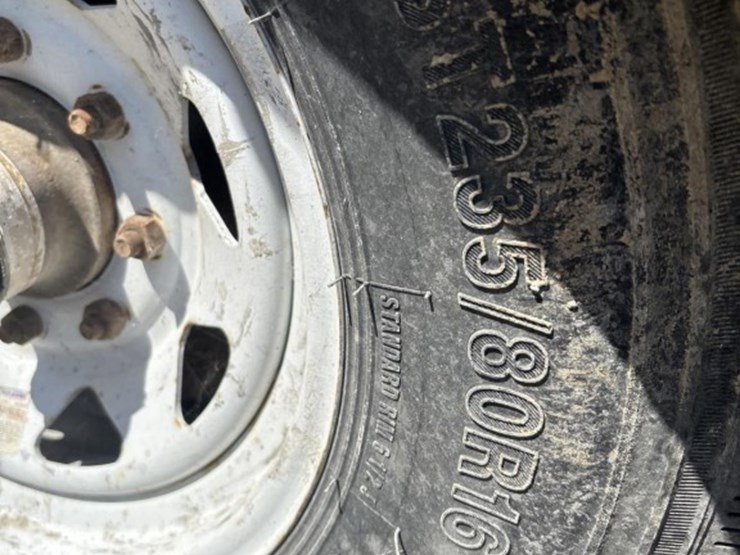 #5071-•-2002-b-&-b-21'-deck-over-trailer-image-26