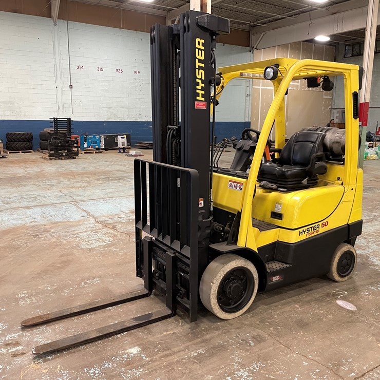 #5561 • 2006 Hyster 50 Fortis LP Forklift