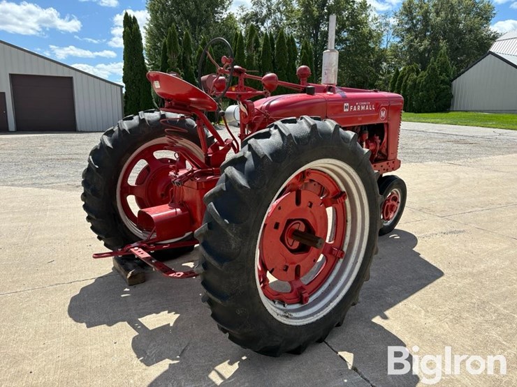 1949-ih-farmall-m-2wd-tractor-image-5