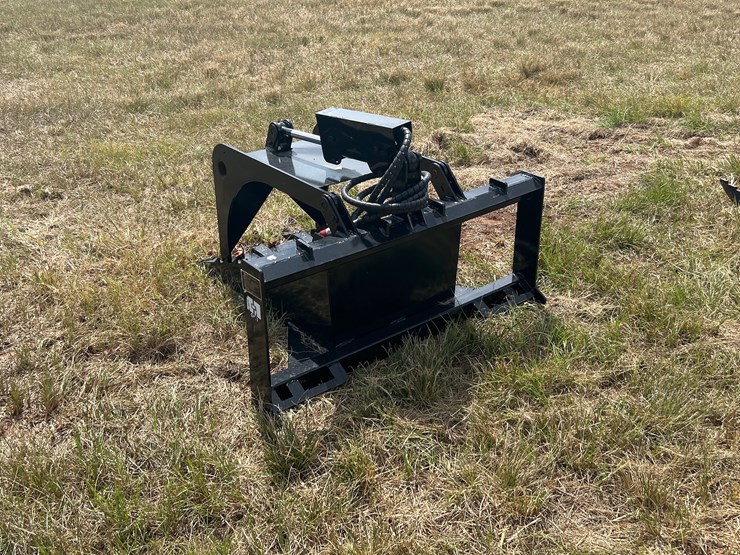 #411-•-quick-attach-20in-stump-grapple-bucket-image-2