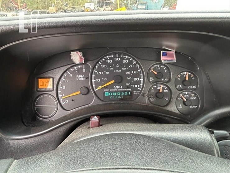 1999-chevrolet-2500-image-19