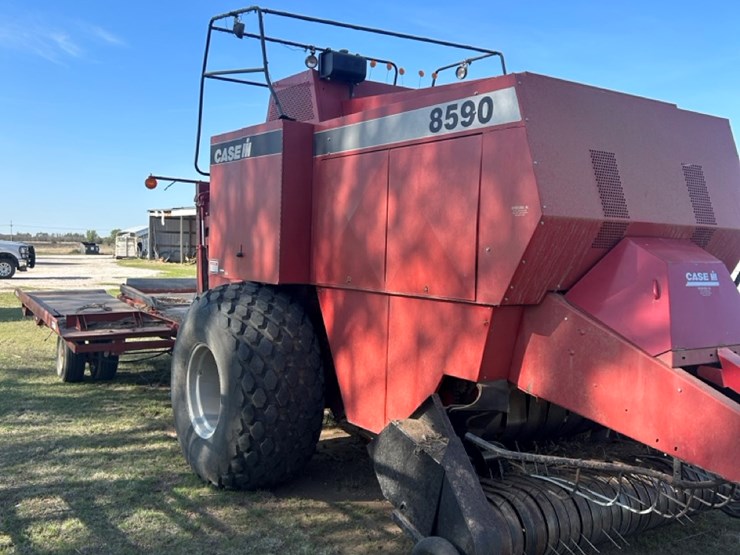case-ih-8590-image-3