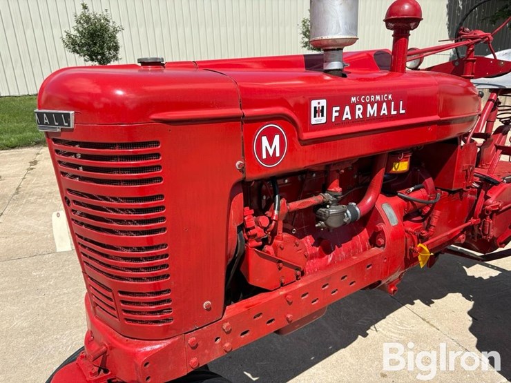 1949-ih-farmall-m-2wd-tractor-image-9